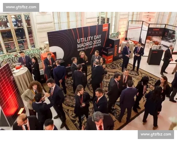 发布会现场直击：新品亮相全景解析与行业趋势深度解读